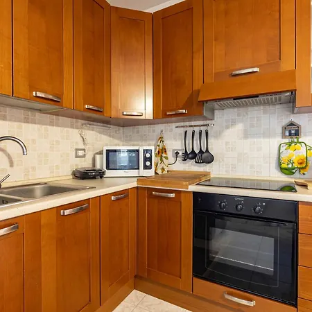 Guesthost - Domu Mea Apartment Quartu Sant'Elena